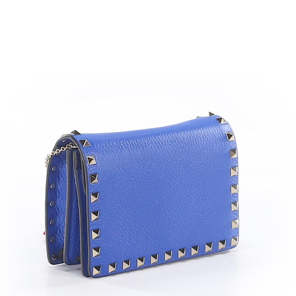 Sold Thredup - Valentino Rockstud Chain  Crossbody - Picture 4 of 5